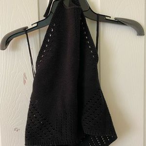 Black around the neck crop top